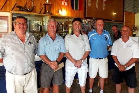  Herberg-aan-See Gholfdag se 1ste wenspan, met vlnr John van Rooyen, Malcolm Bury (speler), Christo Spanellis (speler), Bev Swart en AndrÃ© Coetzee 